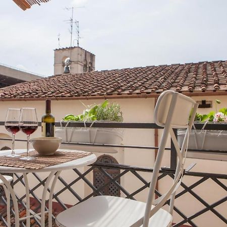 Appartamento Di Charme A Due Passi Dalla Stazione Florens Exteriör bild