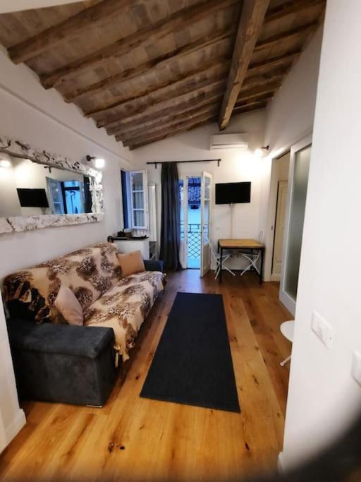 Appartamento Di Charme A Due Passi Dalla Stazione Florens Exteriör bild